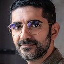 Reza Bojerdi als Schmolders