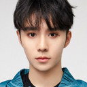 权裴伦 als Yan Xuanyue