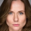 Sabine Crossen als Jedha City Citizen (uncredited)
