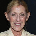 Sondra Lee als Tiger Lily