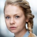 Jessica Mann als Mia