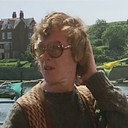 Madge Hindle als The Companion