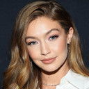 Gigi Hadid als Self