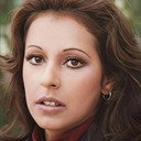 Cleyde Ruth als Júlia