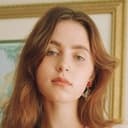 Clairo als Self