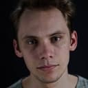 Zachary Krueger als Tyler