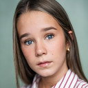 Alisha Weir als Nancy Gooding