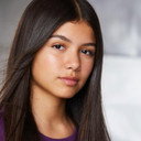 Madelyn Miranda als Dora (6 years)