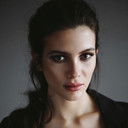 Ava Brackers als Edgy Woman