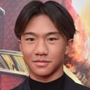 Ian Chen als Eugene Choi