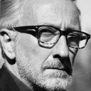 Franco Tavassi als Prince Alfonso, Count of Caserta