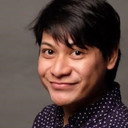 Macoy Averilla als Bom