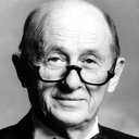 Milton Selzer als Man at Track