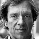Ramses Shaffy als Darcy