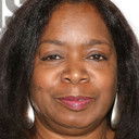 Benja Kay als Det. Billie Perez