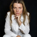 Helen Laurens als Olivia