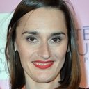 Yelle als Flore, l'infirmière