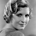 Janet Chandler als Sue