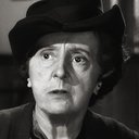 Margaret Wycherly als Mrs. Deventer