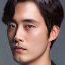 Kang Dong-woo als Doctor