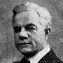 Ogden Crane als Chester Sprole