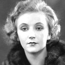 Vera Schmiterlöw als Ragnhild