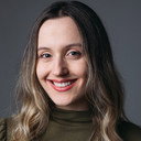 Monique Benoski als Primeira Bailarina