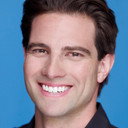 Scott McGillivray als Self - Host