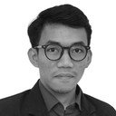 Ahmad Ismail als Edi