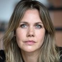 Felicitas Woll als Pia Kirchhoff