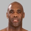 Michael Jones als Virgil (Bodyguard)