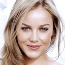 Abbie Cornish als Otulissa (voice)