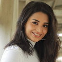 Anjali Barot als Aditi