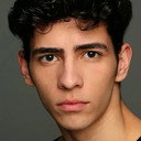 Quique González als Omar Reyes