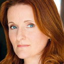 Pamela Daly als Cashier