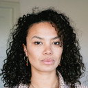 Noni Kooiman als Self - Host