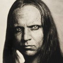 Christer Lindström als Carlotta Moore