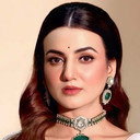 Hiya Mukherjee als Advocate Geeta Mukherjee