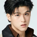 วงศ์รวี นทีธร als Saint