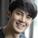 ธนวัฒน์ สุขเฟื่องฟู als Tim