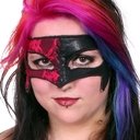 Genevieve Bernier als Kira