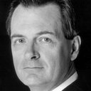 Barry Lee-Thomas als Local MP