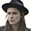 James Bay als Self
