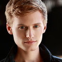 Jamie Sears als Steven Morris