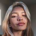 Audrey Terperau als Laura