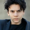 Francesco Gheghi als Luigi 'Gigi' Celeste
