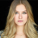 Tiera Skovbye als Brooke
