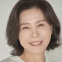 Cha Mi-kyeong als Vice Principal