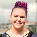 Heli Palsanmäki als herself