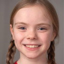 Isla Mercer als Caroline (7)